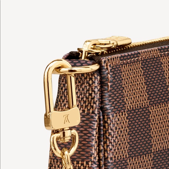 Louis Vuitton Mini Pochette Damier Pouchette - Picture 3 of 13